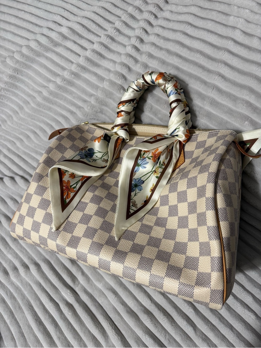 🎉SOLD🎉 Louis Vuitton Speedy 30 in Damier Azur - Picture 2 of 16